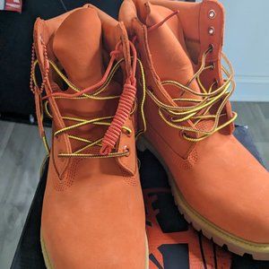 bright ORANGE nubuck Timberland